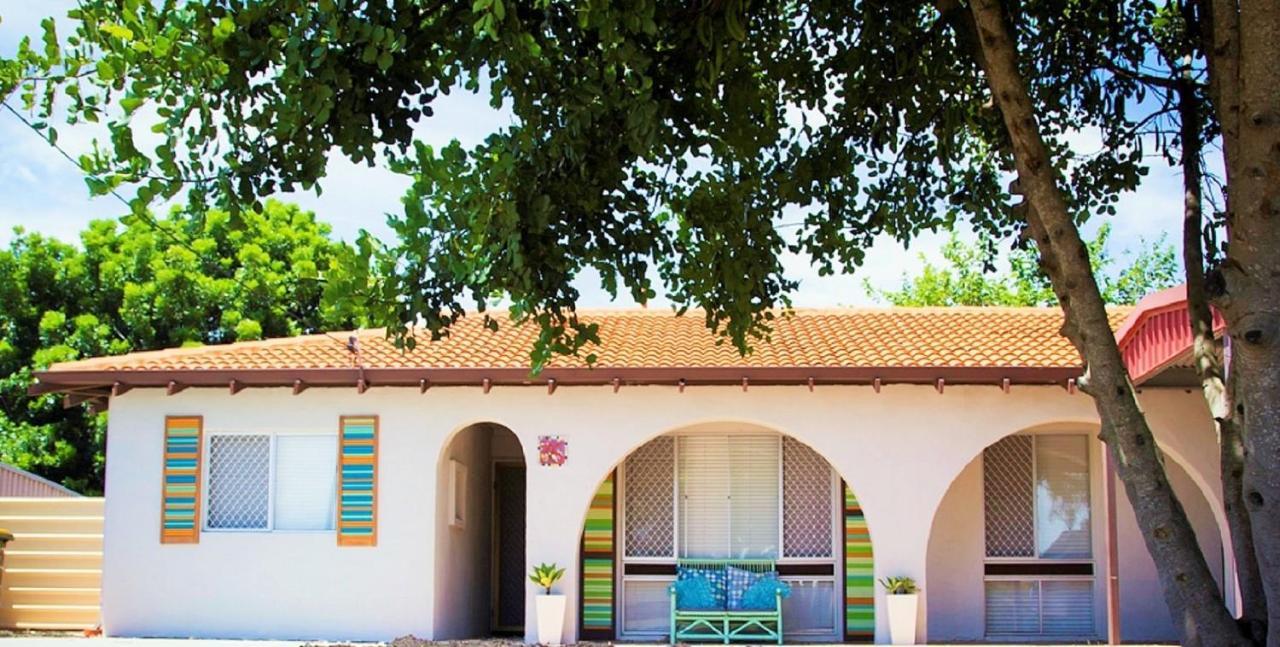 Yanchep Hacienda By The Sea Villa Esterno foto