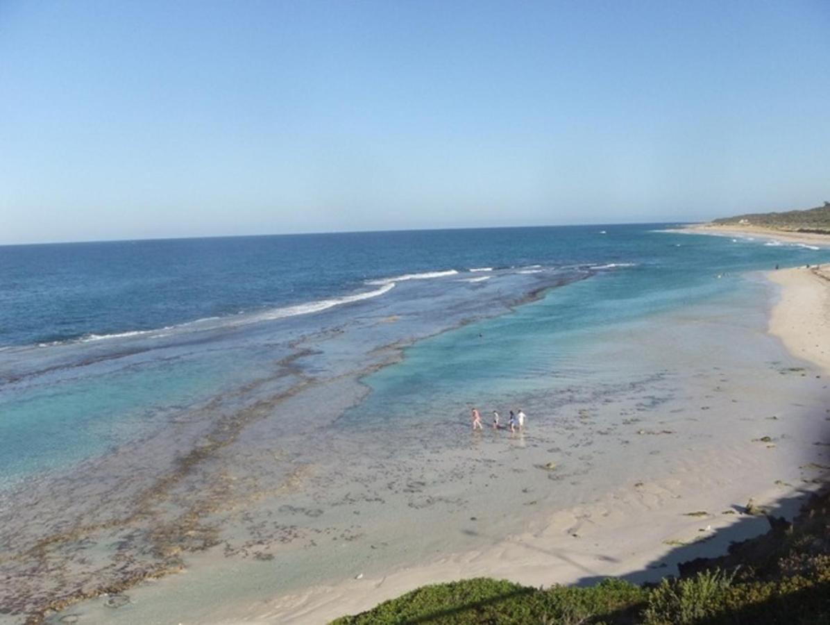 Yanchep Hacienda By The Sea Villa Esterno foto